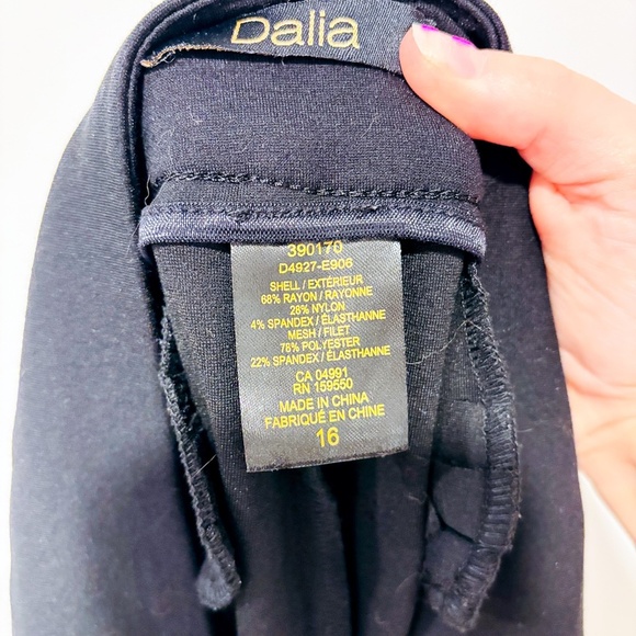 DALIA Black stretch pants - Picture 4 of 8